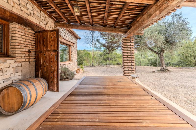 Foto 0e1fad4e-4d92-43cc-86c8-77650dd709a9. Bauernhof mit kamin heizung parking in Falset