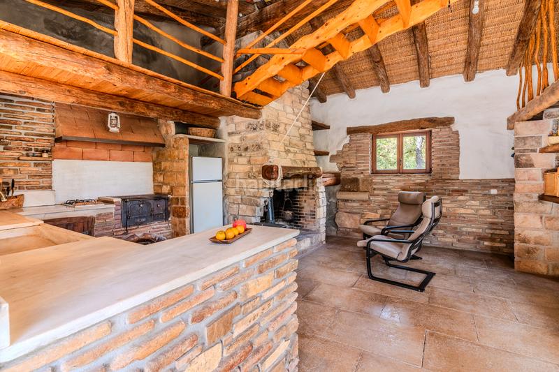 Foto 964b2062-a1ce-4bb0-b9e8-b79c404d5365. Bauernhof mit kamin heizung parking in Falset