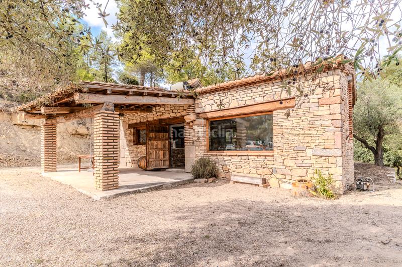 Foto 9831b43c-f872-479a-b997-e3968c0986d7. Bauernhof mit kamin heizung parking in Falset