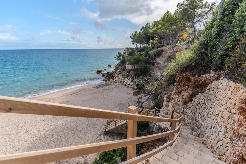 Foto 76dcf8ae-e7db-48ec-bce5-7bc99b113984. Chalet avec chauffage parking piscine dans Centre Miami Platja