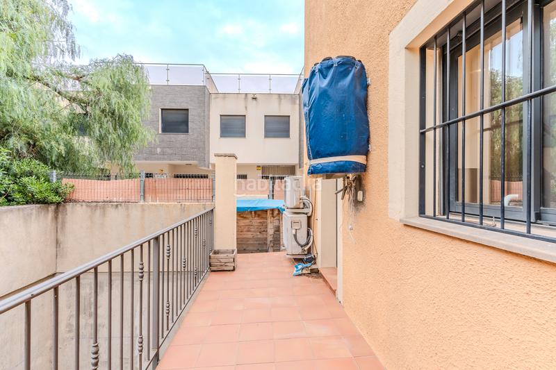 Foto 95a929b4-5b61-45f9-90c7-ff05dc19eee2. Chalet avec chauffage parking piscine dans Centre Miami Platja