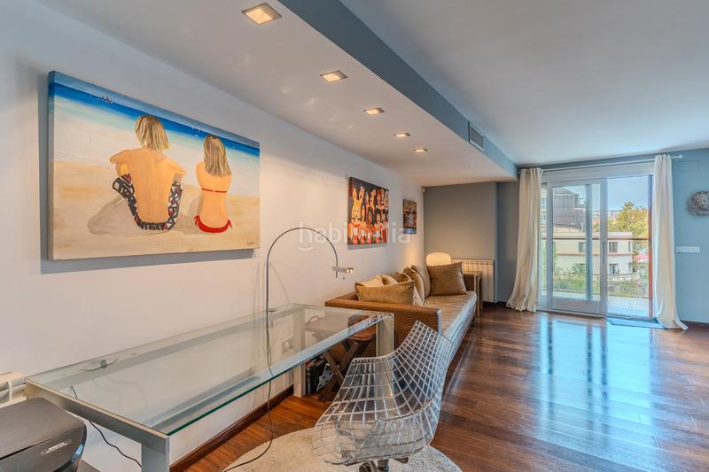 Foto 3dde7672-20d8-48d0-87b7-b4a43e7194fa. Etagenwohnung mit heizung parking in Tres Torres Barcelona