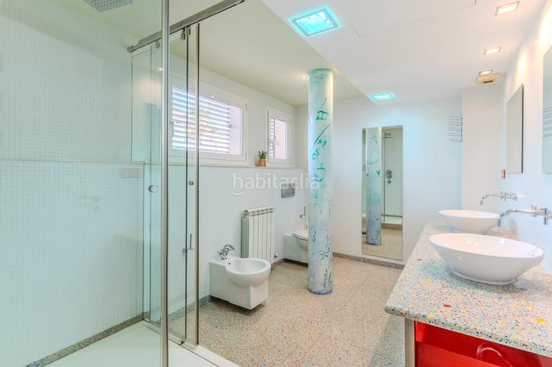 Foto 4dcae64a-6a4e-4ae4-b7c1-cc5b7736efd2. Etagenwohnung mit heizung parking in Tres Torres Barcelona