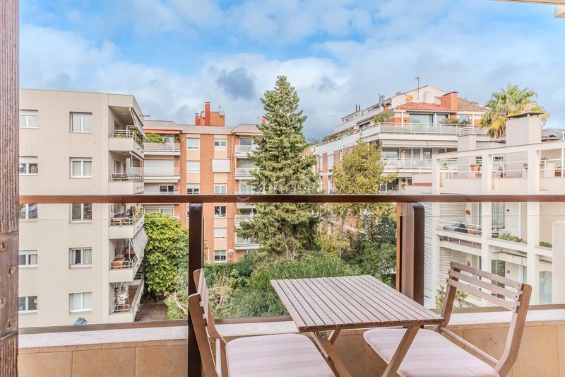 Foto 6d43ae0e-1523-431f-87b4-f9c2422fcba1. Etagenwohnung mit heizung parking in Tres Torres Barcelona