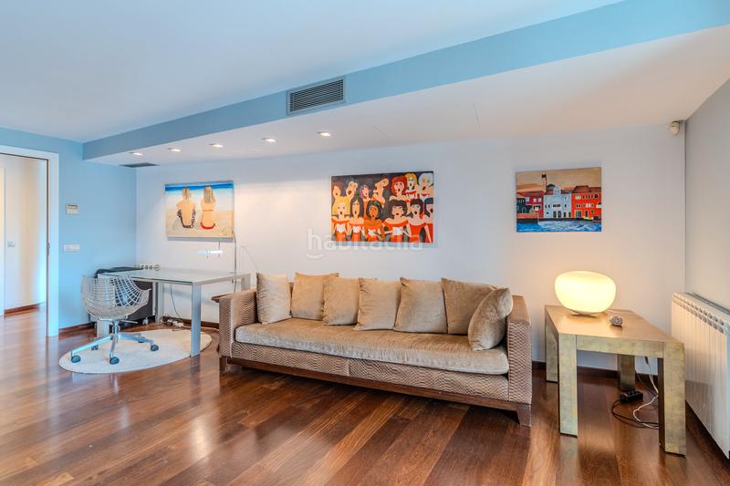 Foto 892f0b11-fd96-47ad-9037-917667779531. Etagenwohnung mit heizung parking in Tres Torres Barcelona