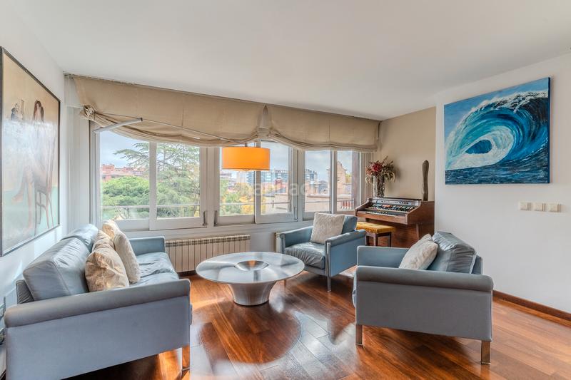 Foto 89482d1d-fefe-4637-a0ae-3e72773a386e. Etagenwohnung mit heizung parking in Tres Torres Barcelona