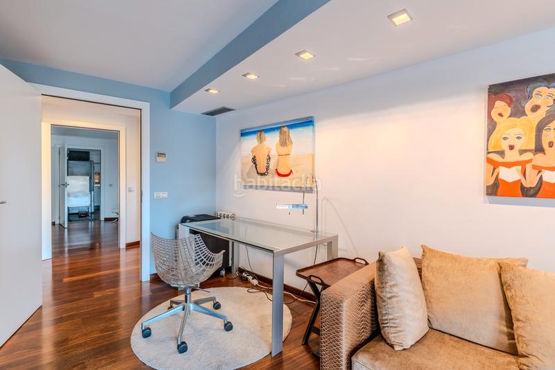 Foto cb323291-7a5e-4e8b-8803-a15549dfbb27. Etagenwohnung mit heizung parking in Tres Torres Barcelona