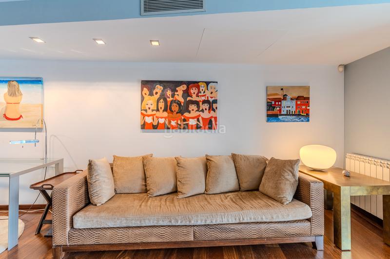 Foto fdc3783b-54a6-4f46-87bb-41fb4a36a08a. Etagenwohnung mit heizung parking in Tres Torres Barcelona