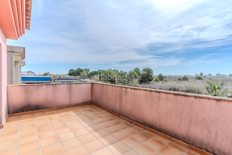 Foto 43c829e5-a31b-432a-b3ad-3a052fbe448f. Xalet amb calefacció aparcament piscina a Deltebre