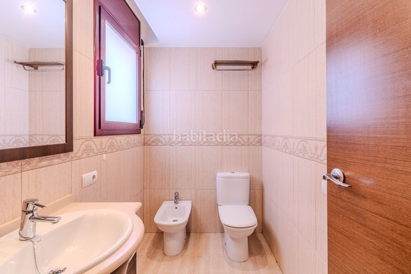 Foto c52990a1-544f-44aa-a721-f5d4b960bbb9. Xalet amb calefacció aparcament piscina a Deltebre