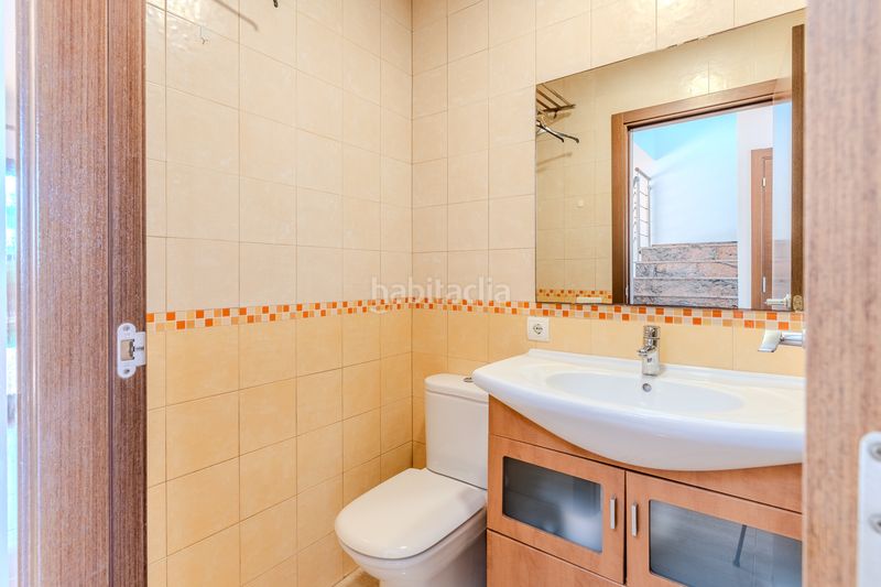 Foto f7aeb02d-cbc5-4698-a95e-74cbc5cf9157. Xalet amb calefacció aparcament piscina a Deltebre