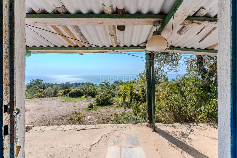 Foto 67039eb3-1a7b-4bb1-b7f0-9bb3bfdfda85. Masia amb xemeneia a Perelló (El)