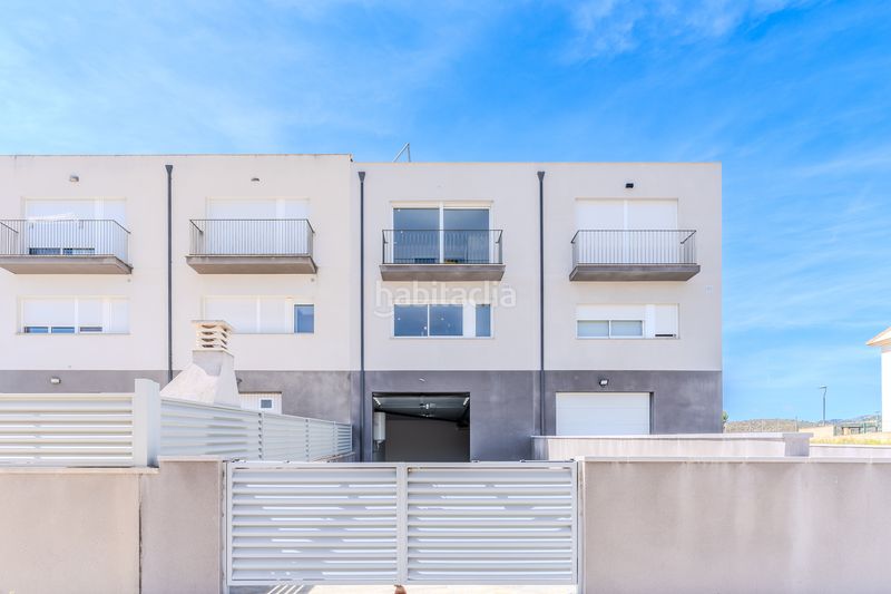 Foto 0adb0925-ba1d-4a0c-8a21-3471f634f38d. Xalet amb calefacció aparcament a Perelló (El)