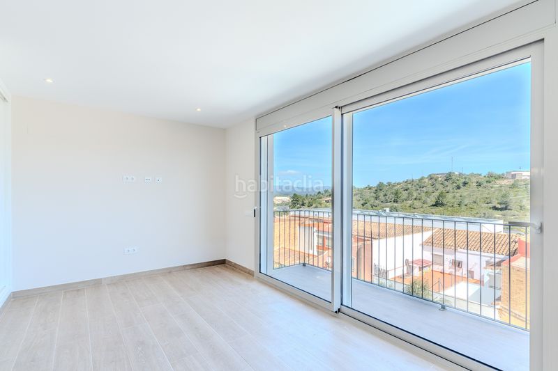 Foto d47afa05-3d8f-48f8-8968-db7eddb0d7fe. Xalet amb calefacció aparcament a Perelló (El)