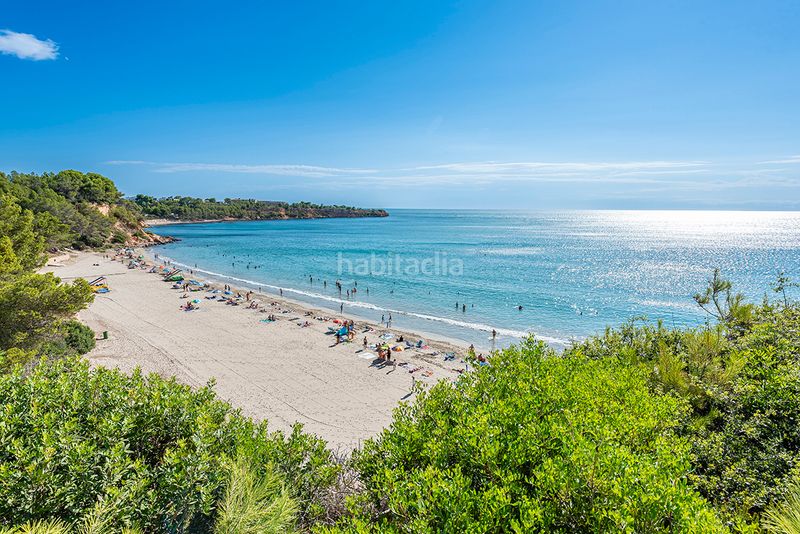 Foto 40eb2f36-482b-4568-932c-915deb42f5b6. Duplex con riscaldamento parcheggio piscina in Ampolla (L´)