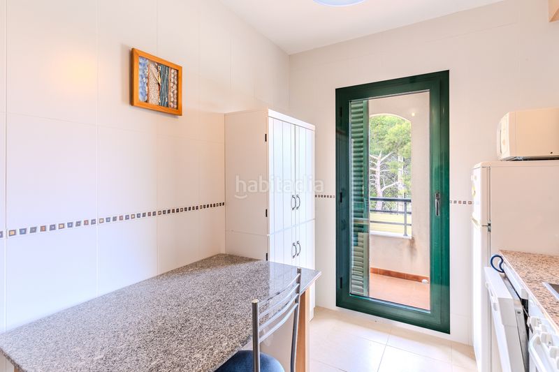 Foto 609d35fc-a757-4f19-94f1-2d92179cb997. Duplex con riscaldamento parcheggio piscina in Ampolla (L´)