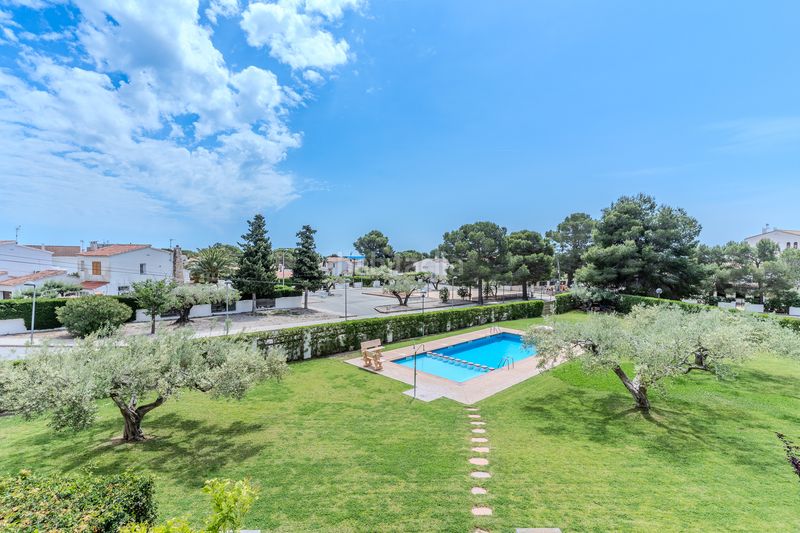 Foto 8feb06a5-9c46-4594-a475-5fb4bf11f89d. Duplex con riscaldamento parcheggio piscina in Ampolla (L´)