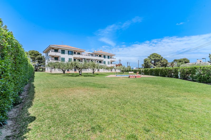 Foto d0b13c1a-878b-4113-bd54-cf1dbdecbbe0. Duplex con riscaldamento parcheggio piscina in Ampolla (L´)