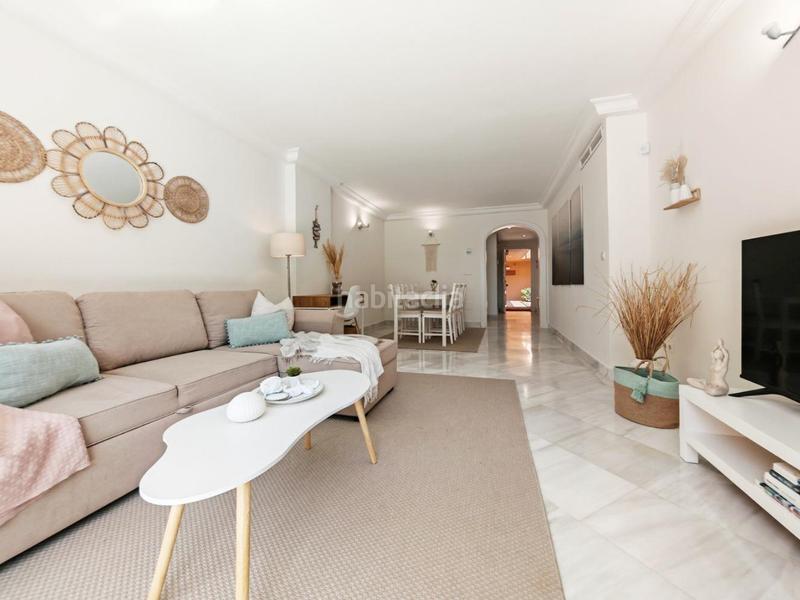 Foto 6020cb46-48cb-4b24-a457-8f3c14d3c992. Planta baja apartamento excepcional en cabopino con piscina privada en Marbella