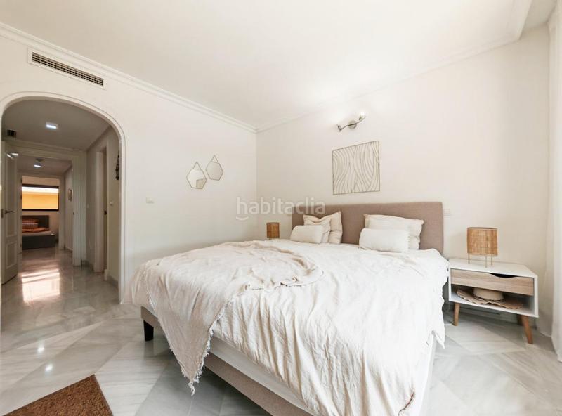 Foto cbb37259-ec37-45c8-8b43-3cbd203d1389. Planta baja apartamento excepcional en cabopino con piscina privada en Marbella