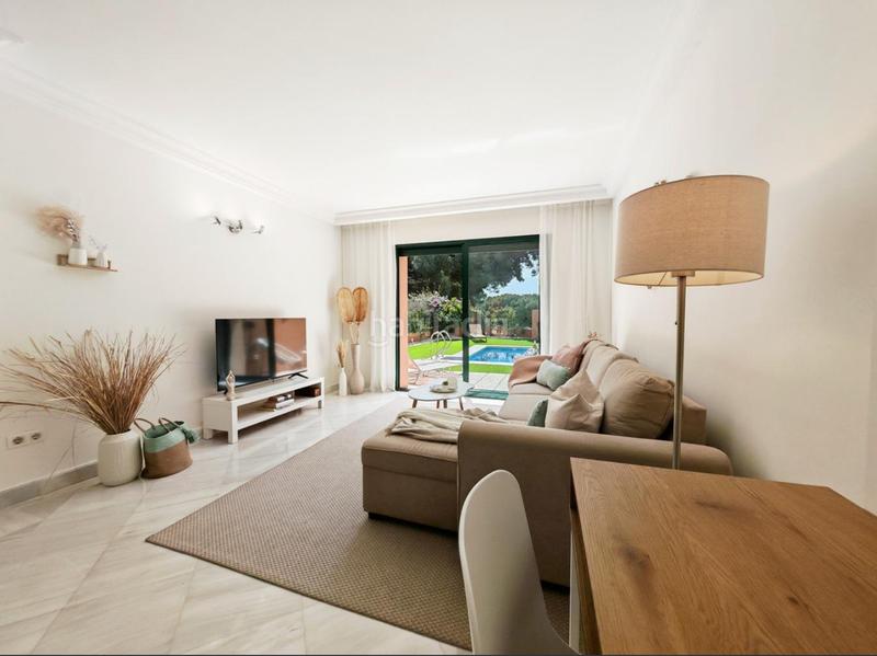 Foto d399fe56-fdcd-428c-bf71-323776541391. Planta baja apartamento excepcional en cabopino con piscina privada en Marbella