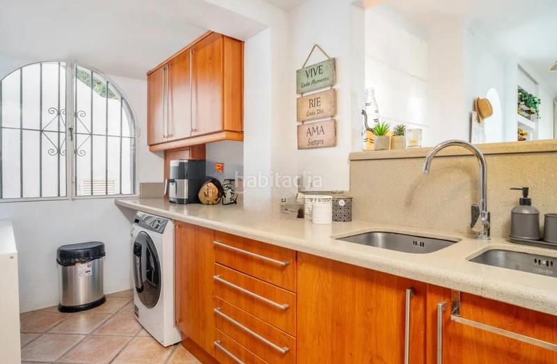 Foto 69181c0a-e7b1-44db-a88f-c15dfdc8486c. Apartamento atractivo apartamento en planta baja con dos amplias terrazas en aldea blanca en Marbella