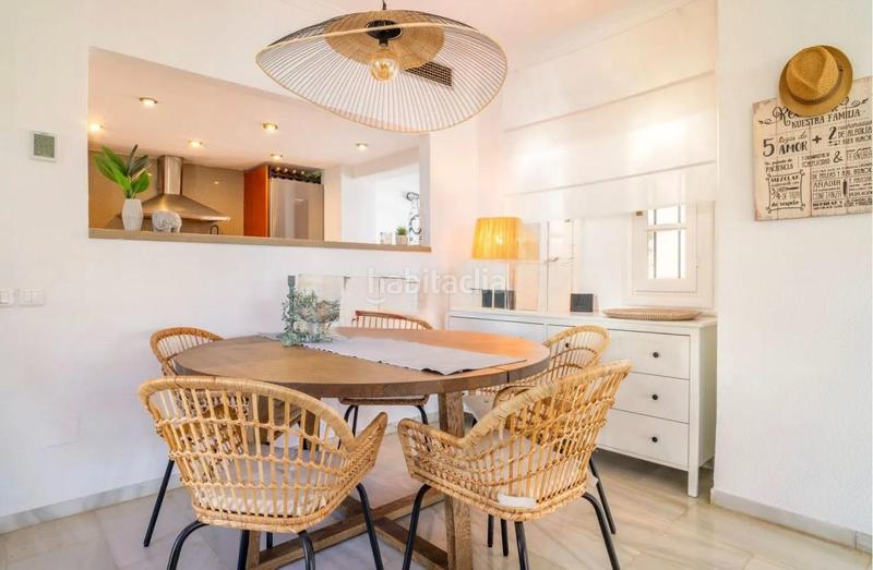 Foto 9e13d3ea-5c46-4f93-bfe4-8c67ce8c3e09. Apartamento atractivo apartamento en planta baja con dos amplias terrazas en aldea blanca en Marbella
