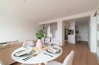 Apartament  De españa. Apartamento en primera línea de mar en estepona  avenida de espa