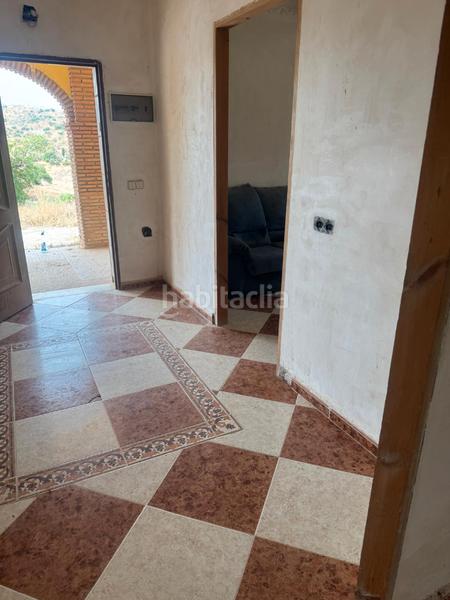 Foto bfbb4685-b9a4-4cc4-bc42-b1931a3acd30. Maison dans Almogía