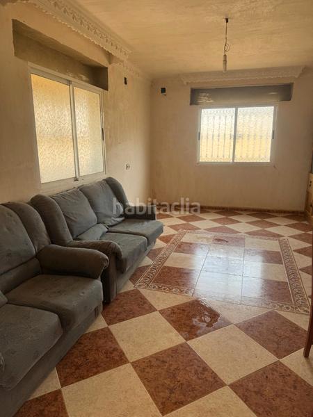 Foto ec6955af-c55a-4280-a041-bcc0ea17d4bc. Maison dans Almogía