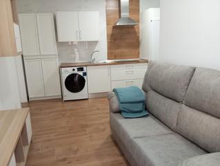 Lloguer Apartament a Fuente Alegre - El Chaparral - Los Morales. Apartamento en alquiler