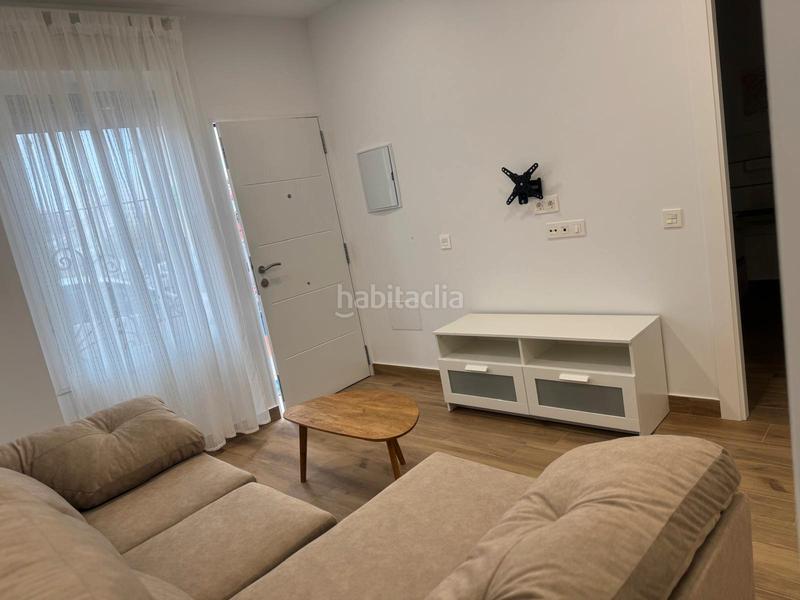 Foto b1315321-095f-40e7-80d9-6397dc05be7d. Alquiler apartamento  en alquiler en Los Almendros - El Limonero - El Tomillar Málaga