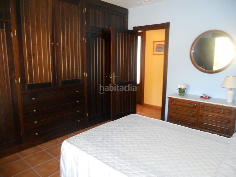 Foto 79ec4074-9ea9-468c-a418-59c2e4ab3779. Xalet amb xemeneia aparcament a El Cortijuelo Málaga