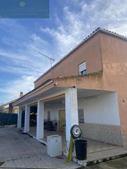 Xalet en Este. Mridachalet