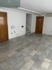 Lloguer Local Comercial a Centro. Méridalocal