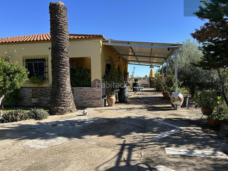 Foto c1e82b8d-92b7-4737-b876-b9c36659d112. Casale in Oeste Mérida