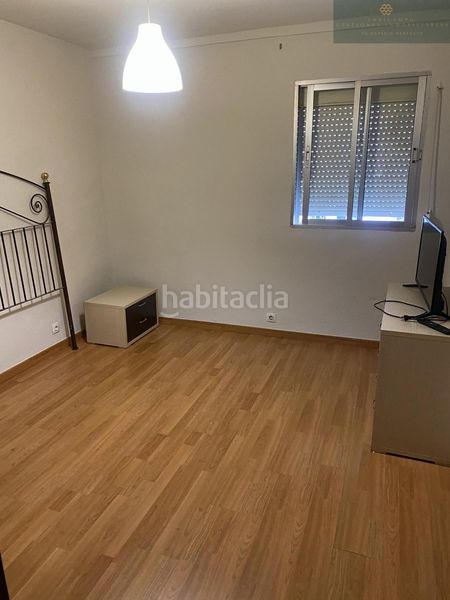 Foto 60fd1a3b-5851-4517-b588-34d585bc4473. Rent flat with parking in Oeste Mérida