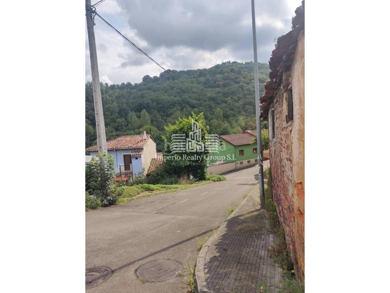 Foto e1ed09f6-83c0-4993-9048-1132761955b2. Casa  con excelente ubicación en la huécara, Sama en Langreo