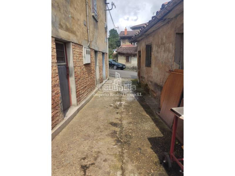 Foto f5cf1cb2-32b5-4872-8179-09210823e362. Casa  con excelente ubicación en la huécara, Sama en Langreo