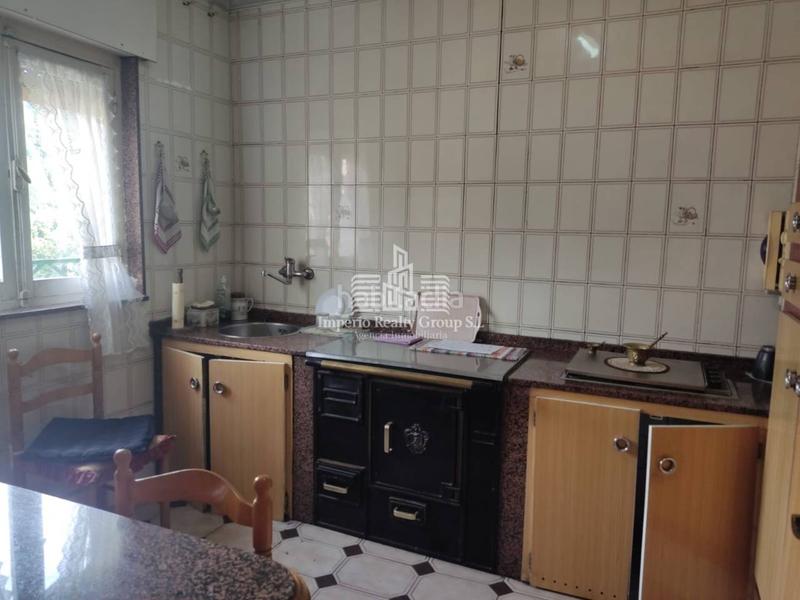 Foto ff3fe69c-d477-40cd-946b-dc3fe0f1bf78. Casa  con excelente ubicación en la huécara, Sama en Langreo