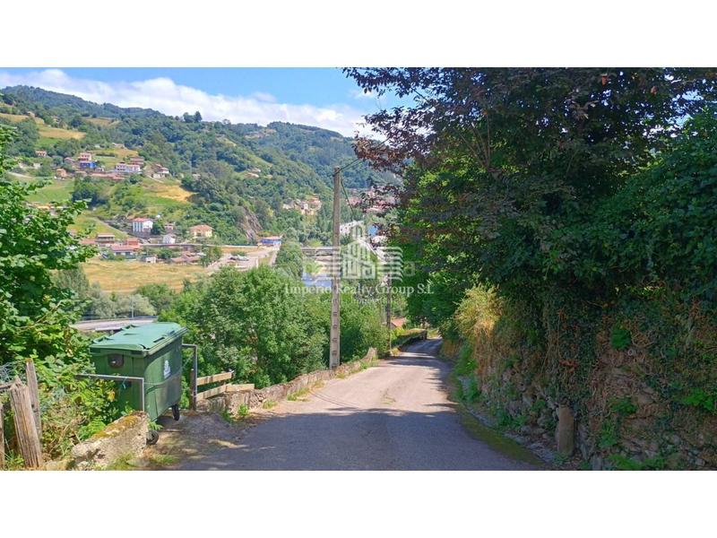 Foto f6ee724f-b981-4055-9222-043215f1b330. Casa gran oportunidad 4 casas unidas, pumarinel entrego en Langreo