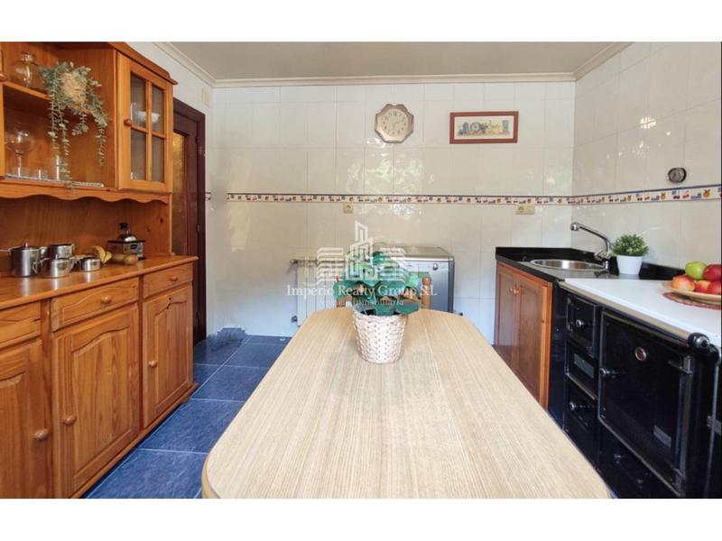 Foto 04af5a7d-ac56-4108-8ec7-d4dadda0d4b8. Maison avec chauffage dans Riaño - Los Barros Langreo