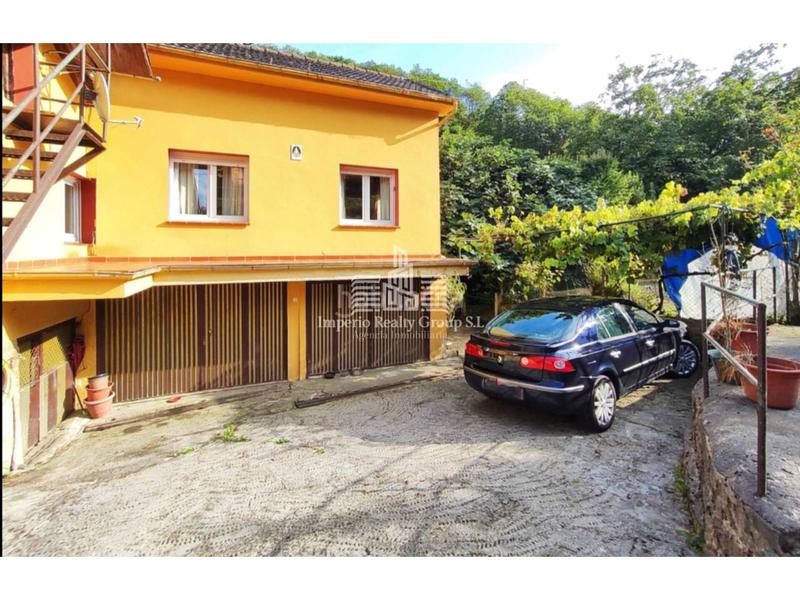 Foto 0f95273f-2d08-45b0-9bb0-22bc4a74530e. Maison avec chauffage dans Riaño - Los Barros Langreo
