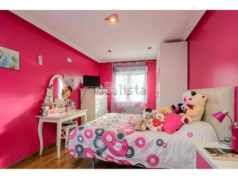 Foto b62367ff-1381-48d1-944c-c714e8a22c7e. Casa  en barros, en Lada Langreo