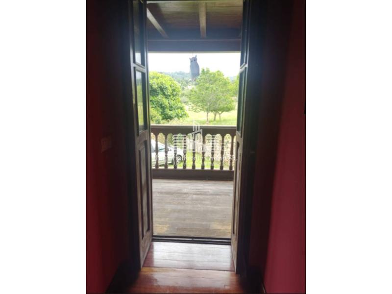 Foto 4c379719-b813-4cc7-a733-ff209e993145. Casa chalet , arriondas en Parres