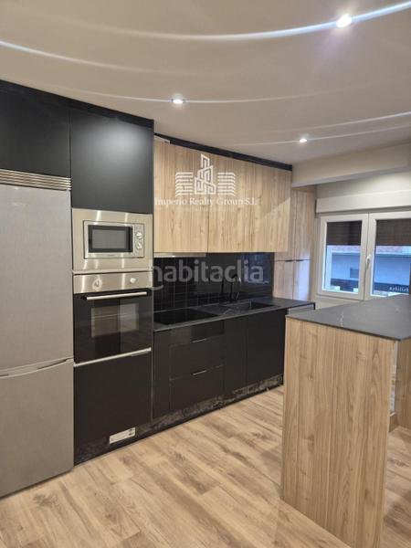 Foto e9649340-aa8d-4075-b062-58562b910e29. Pis a La Felguera Langreo