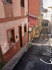 Chalet  N/a. Chalet en mieres ven antes de que se caiga en otras manos!