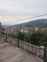 Casa  N/a. Oferta en san martín casa que no va a pagar ella sola la hipotec