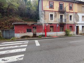 Pis  N/a. Asquerosamente bueno piso en mieres que da rabia no tener ya