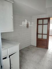 Flat  N/a. En sama de abajo